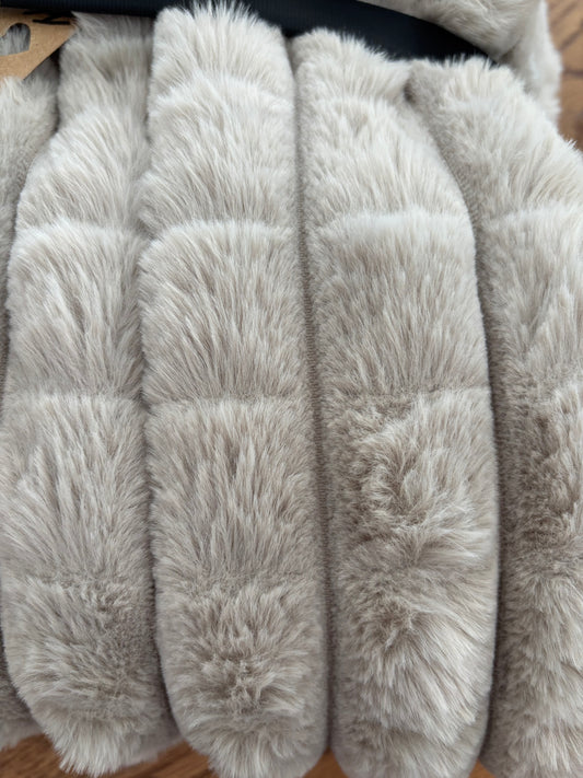 Decke "Flausch" 150x200 cm Silber