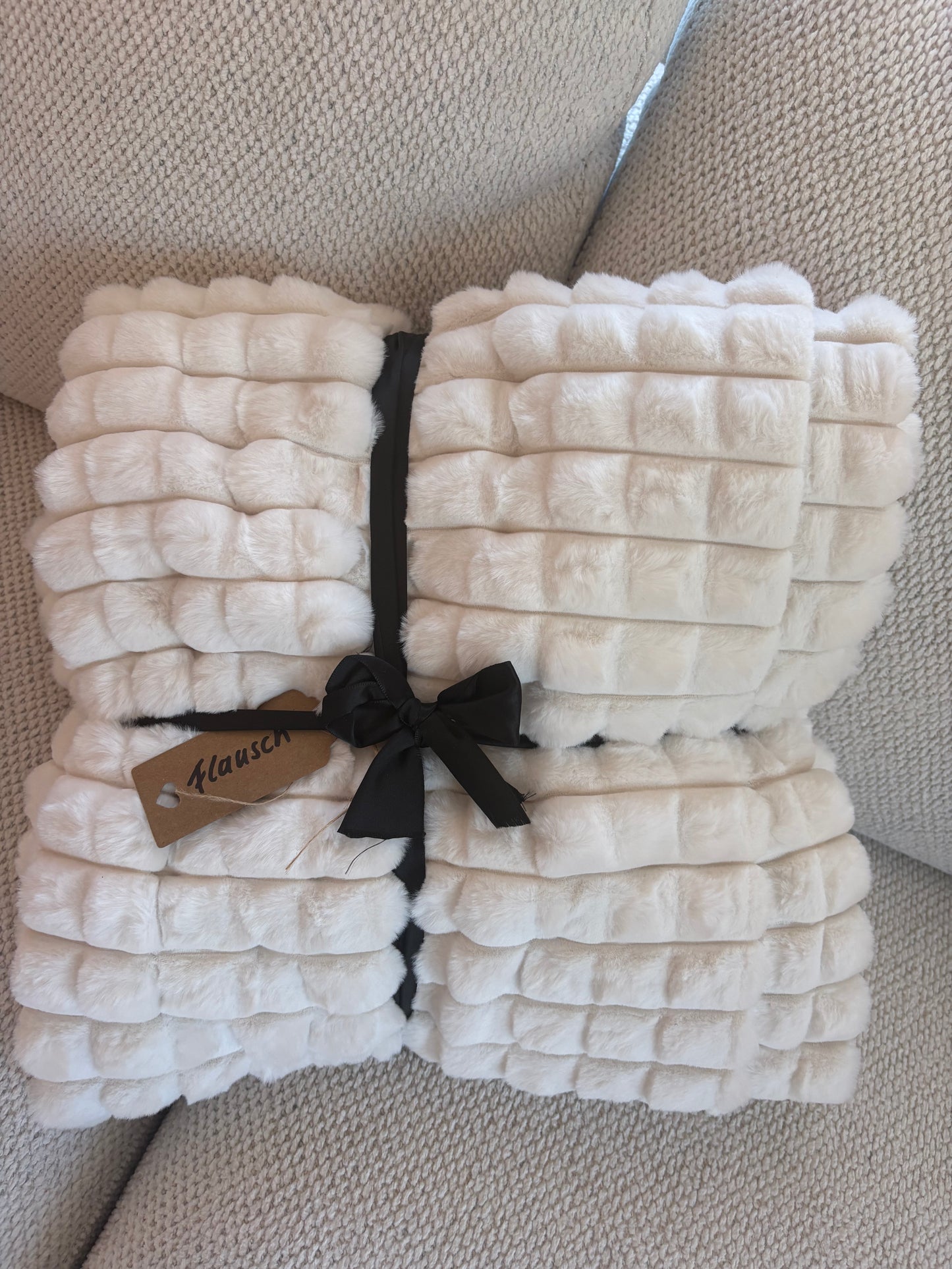 Decke "Flausch" 150x200 cm Ivory