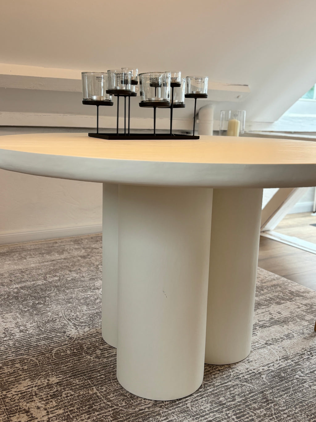 Esstisch „Sandy Beach“ – Ø 130 cm, Weiß, sofort verfügbar