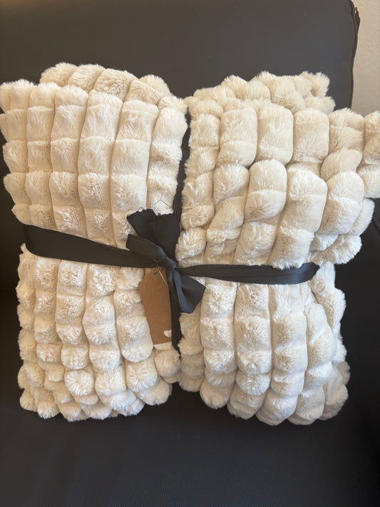 Decke "Flausch" 150x200 cm Beige