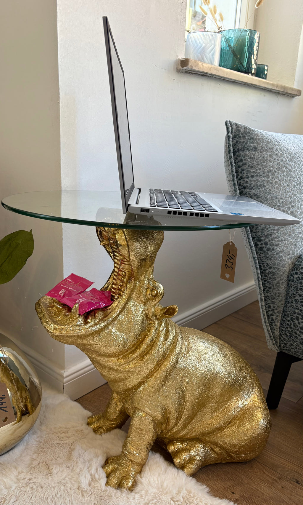 Beistelltisch "Hippo Glam" Gold mit Glasplatte